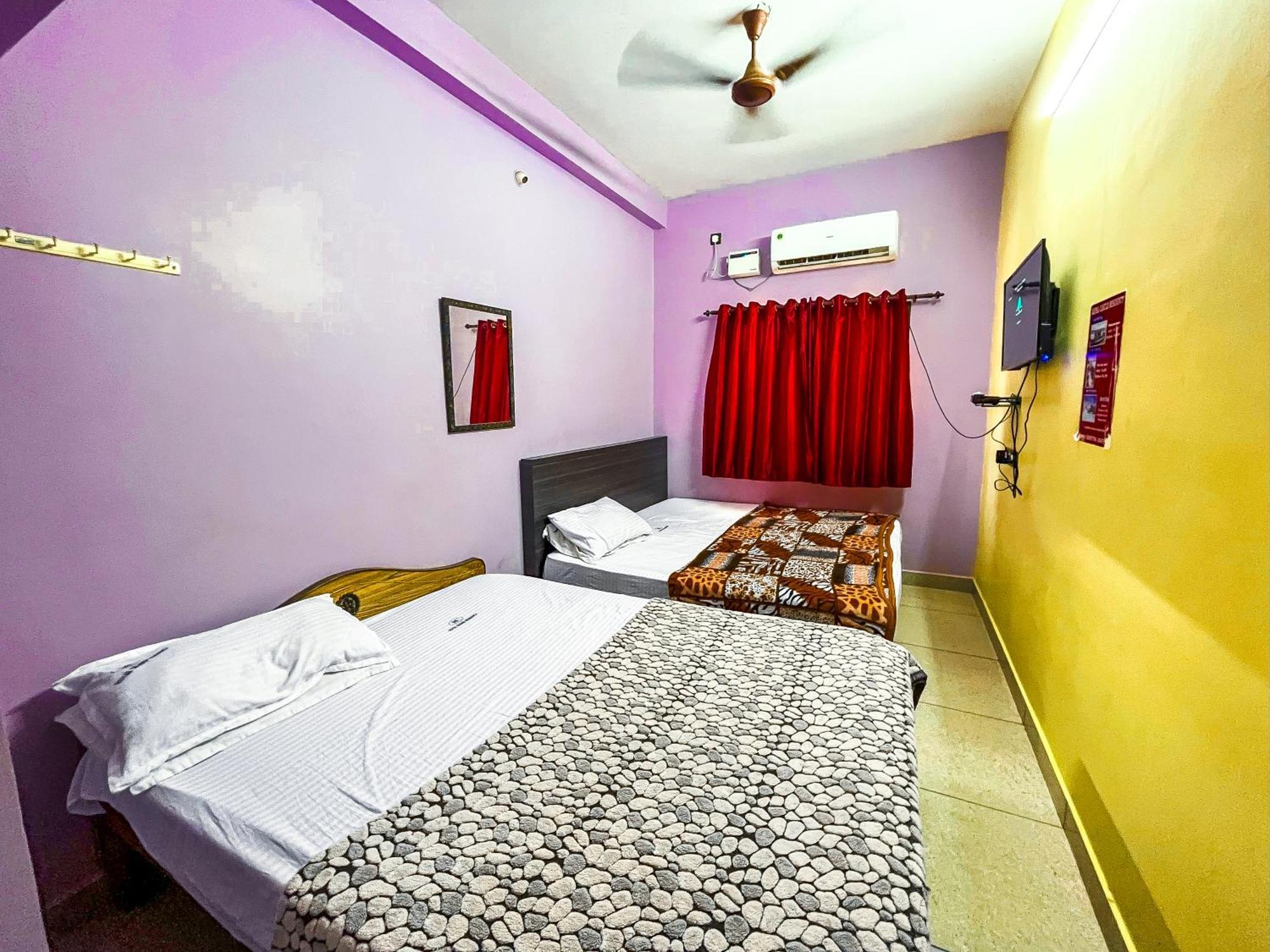 Ferienwohnung Royal Castle Residency Puducherry Exterior foto