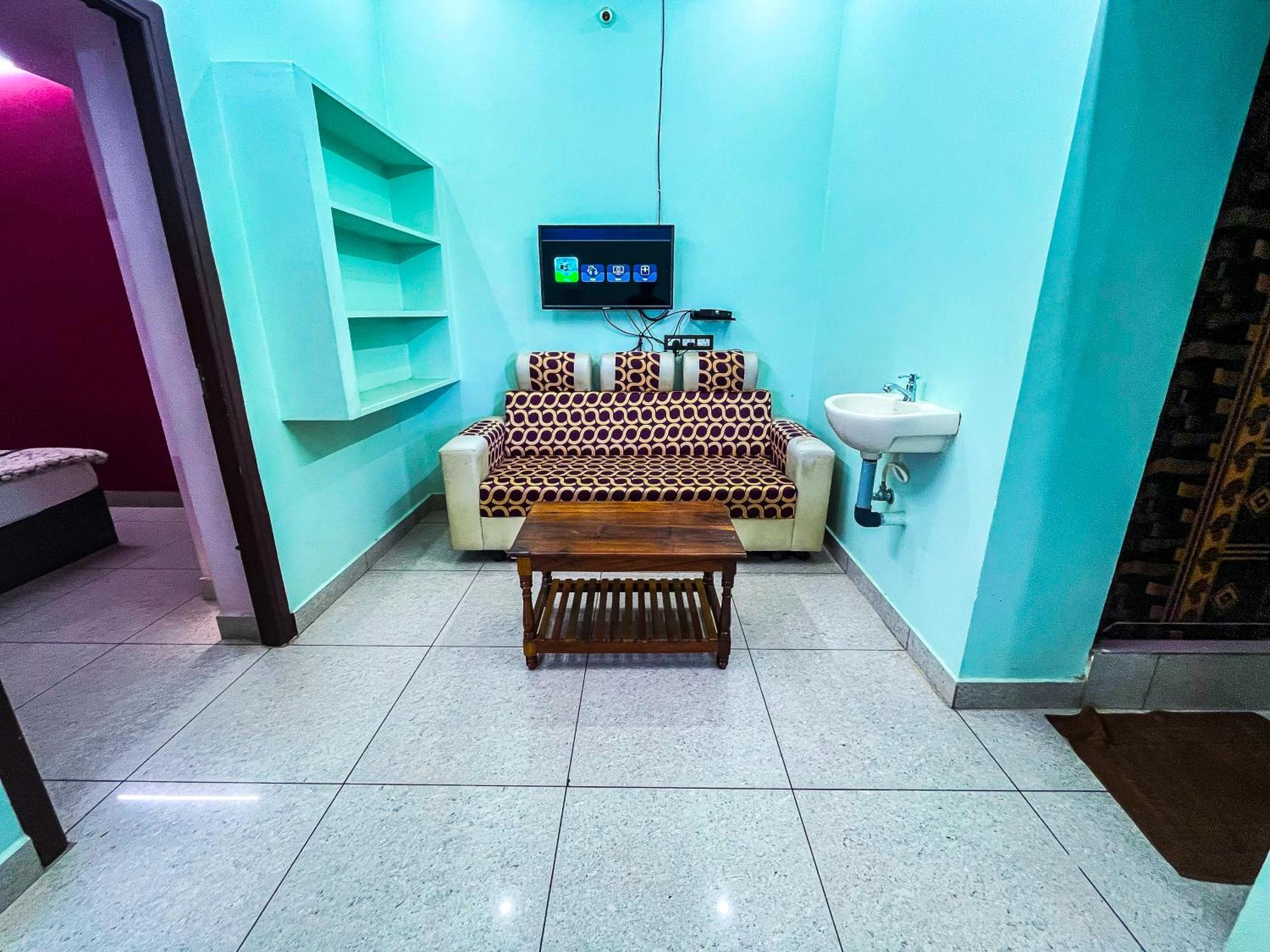 Ferienwohnung Royal Castle Residency Puducherry Exterior foto